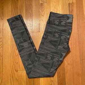 Pure Barre x Splits59 Geometric Print Leggings, M